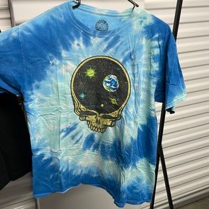 Graphic Tshirt medium